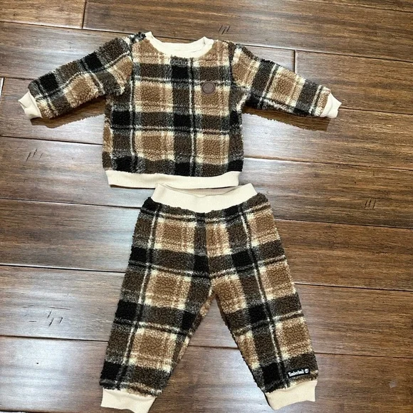 Timberland Cozy Plaid Kids Winter Set 12M - Picture 1 of 5